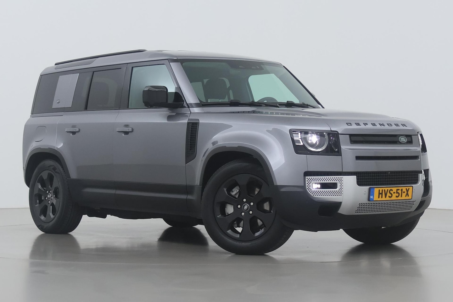 Land Rover Defender 110 - P400e XS Edition | Luchtvering | Trekhaak | Stoel+Stuurverwarming | 360° Camera - AutoWereld.nl