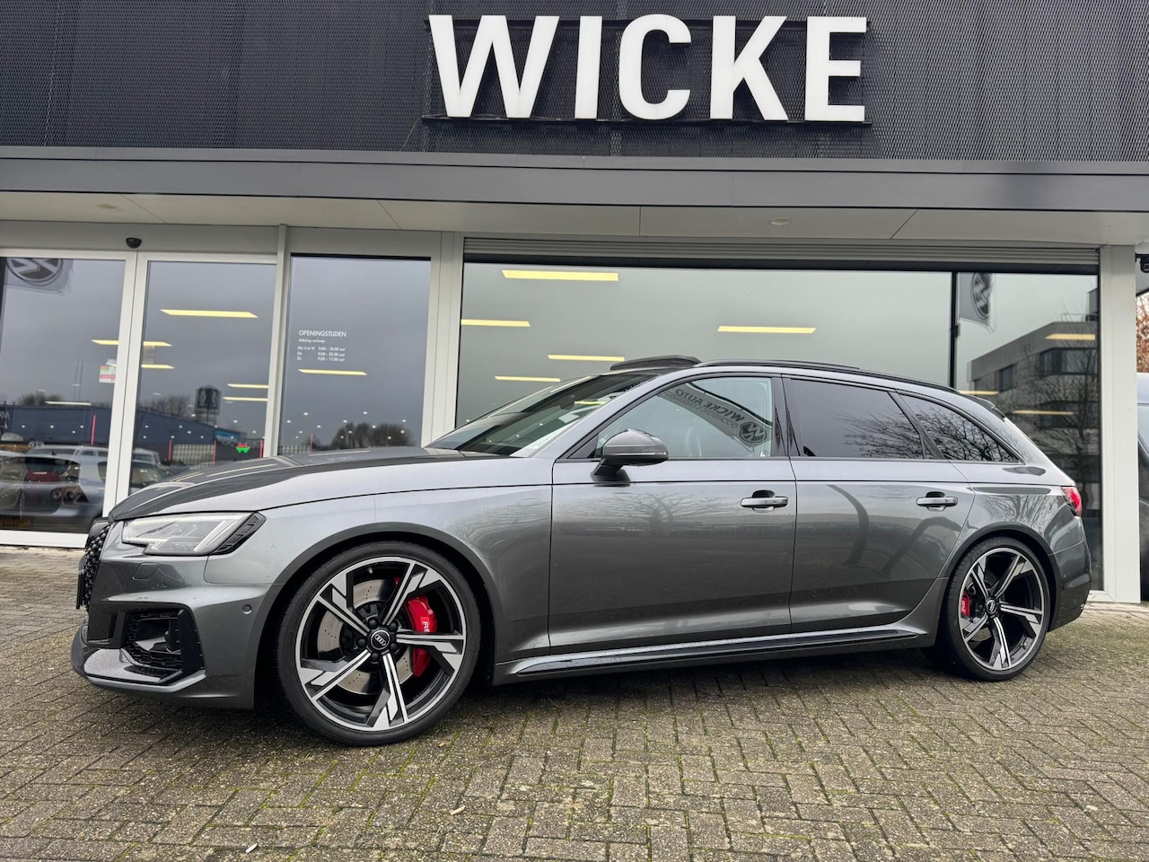 Audi A4 Avant - 2.9 TFSI RS 4 quattro 450PK B&O 3D Pano Carbon Massage Leder - AutoWereld.nl