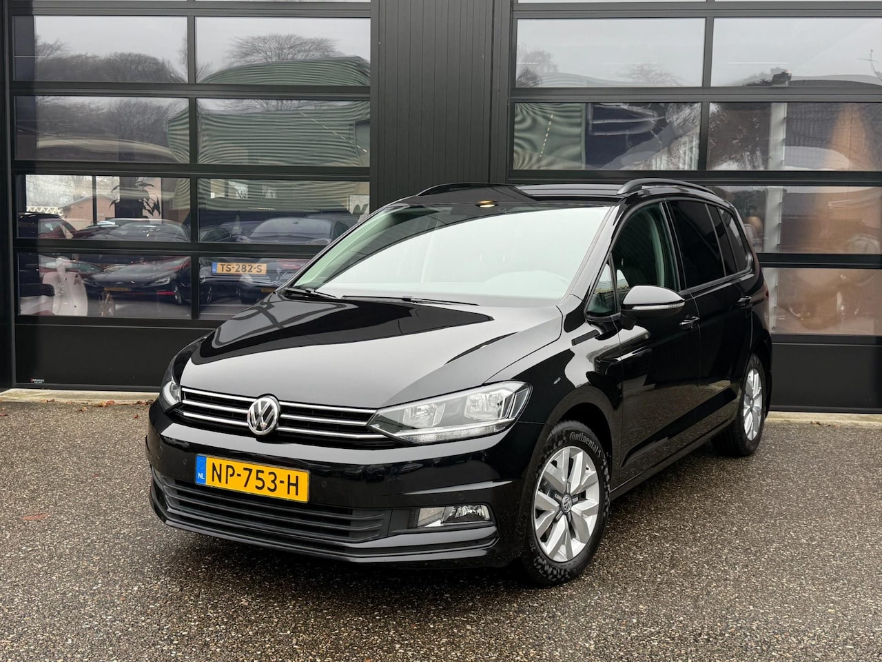 Volkswagen Touran - 1.4 TSI Comfortline Automaat 88.115 km - AutoWereld.nl