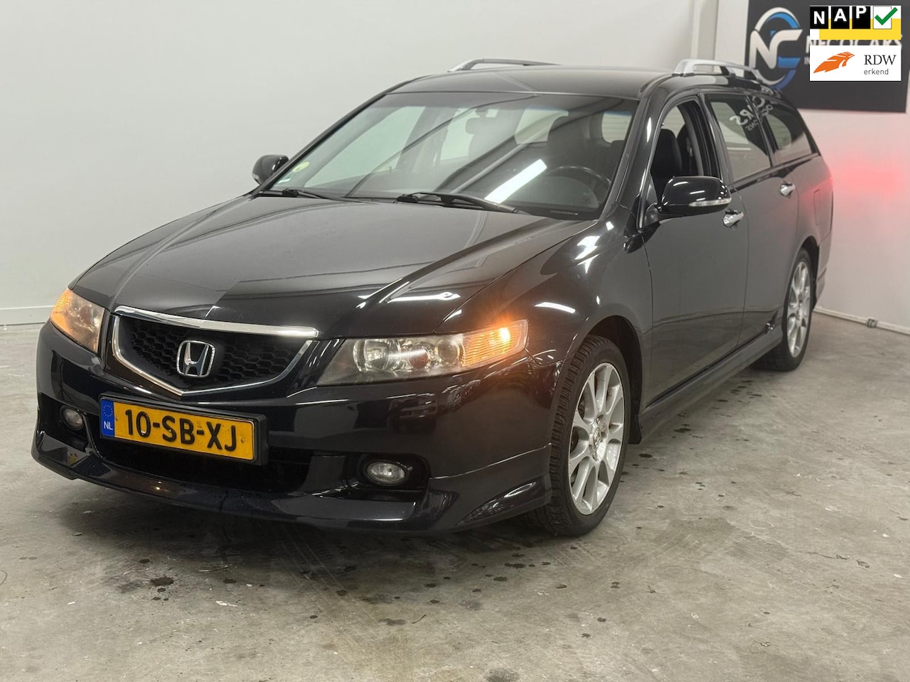 Honda Accord Tourer - 2.0i Comfort / NIEUWE APK / NAP / RIJDT SCHAKELT GOED - AutoWereld.nl