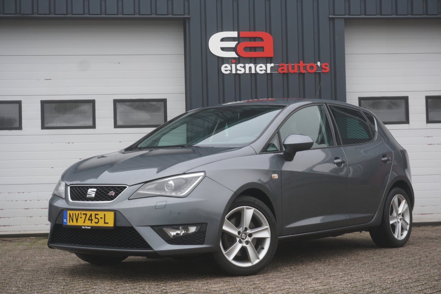 SEAT Ibiza - 1.0 TSI FR 110 PK Connect | CARPLAY | NAVI | STOELVERW. | CLIMATE | XENON | TREKHAAK | - AutoWereld.nl