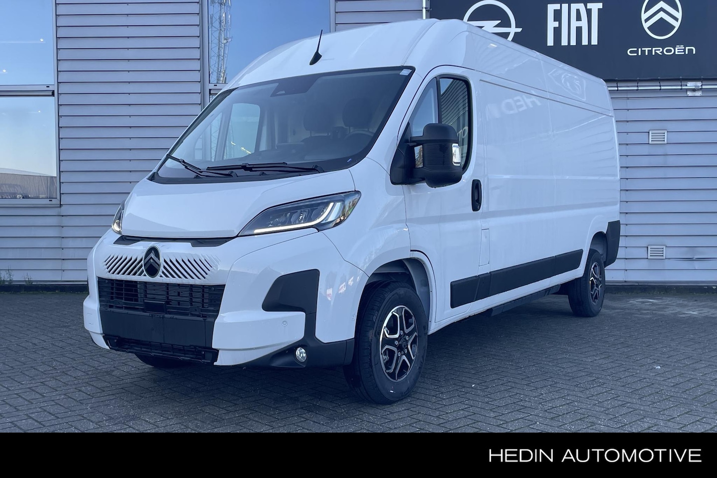 Citroën ë-Jumper - 3.5t L3H2 Zwaar 110 kWh Airco | Cruisecontrol | LED Verlichting | Betimmering - AutoWereld.nl