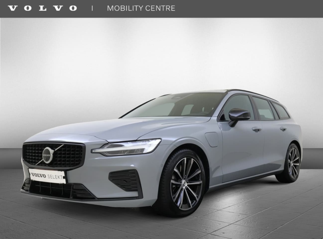 Volvo V60 - T6 Plus Dark | Trekhaak | 360 Graden Camera | - AutoWereld.nl