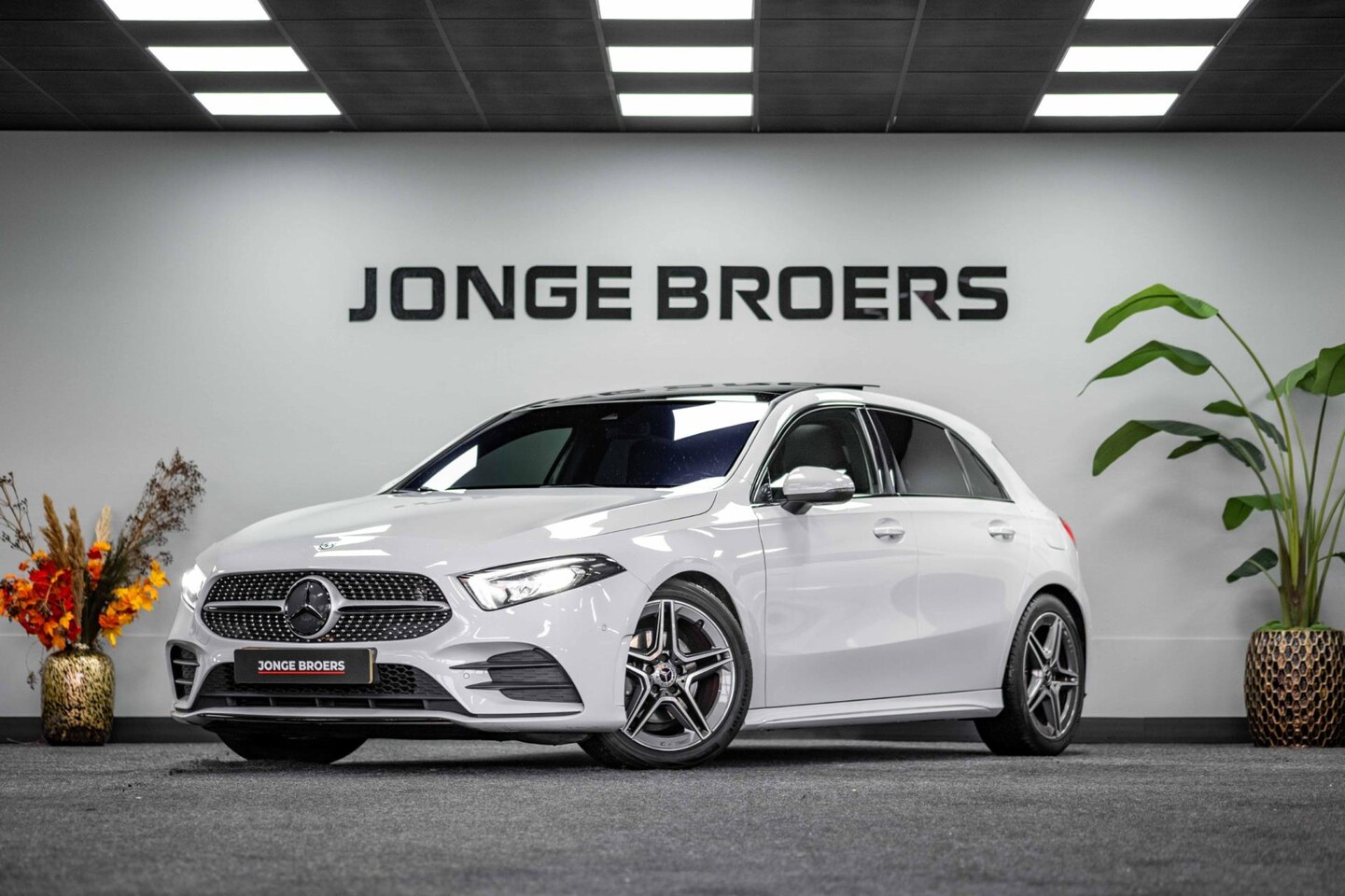 Mercedes-Benz A-klasse - 180 Business Solution AMG |Pano|Sfeer|Camera - AutoWereld.nl