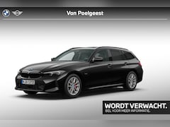 BMW 3-serie Touring - 330e M Sportpakket Pro / Travel Pack / Comfort Pack / Entertainment Pack / Stuurwielrand v