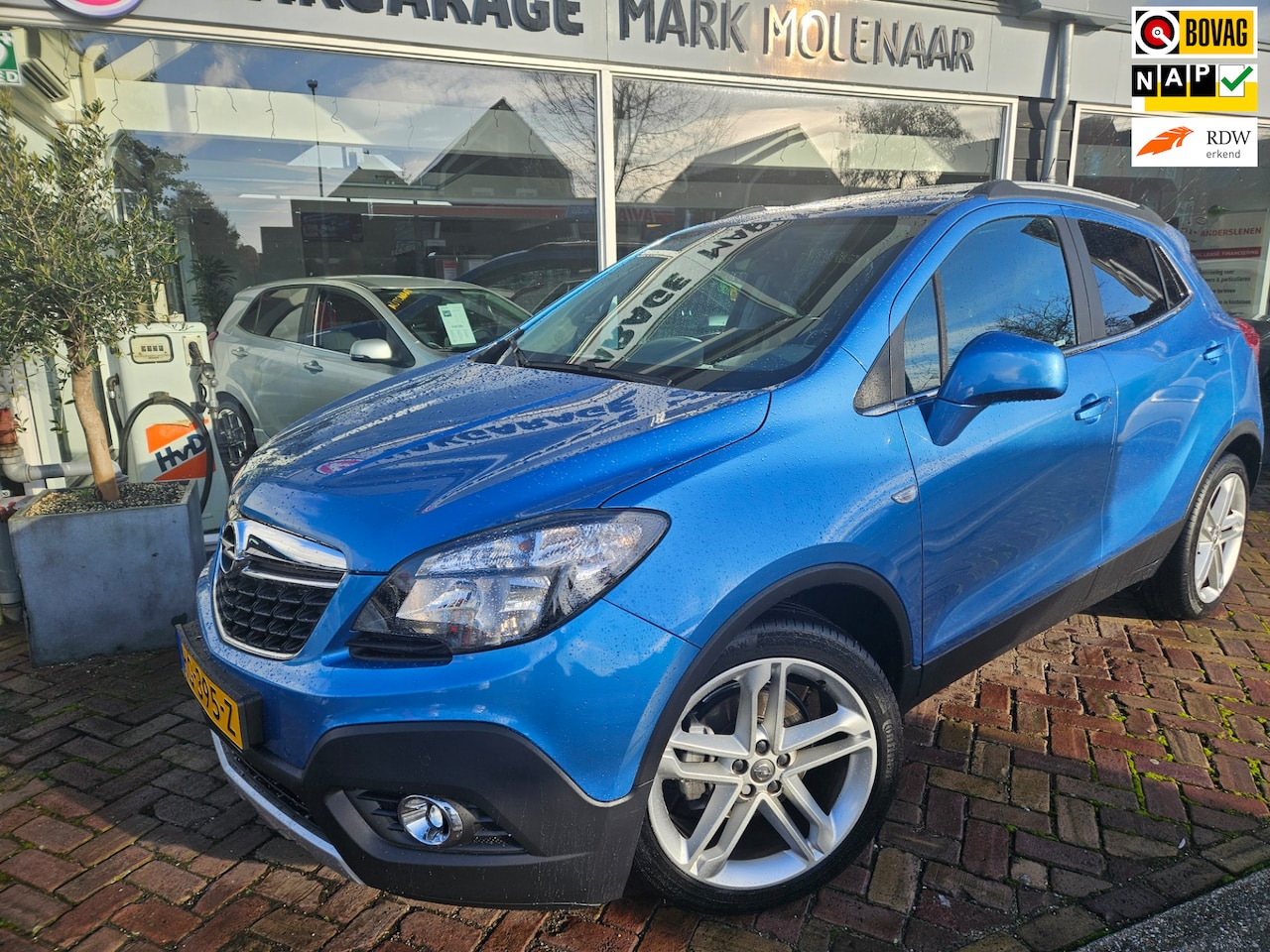 Opel Mokka - 1.4 T Cosmo 1.4 T Cosmo,luxe uitvoering,opendak etc - AutoWereld.nl