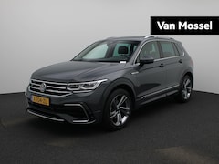 Volkswagen Tiguan - 1.5 TSI R-Line Business 150 PK | R-Line | Automaat | Achteruitrijcamera | Panoramadak | Tr