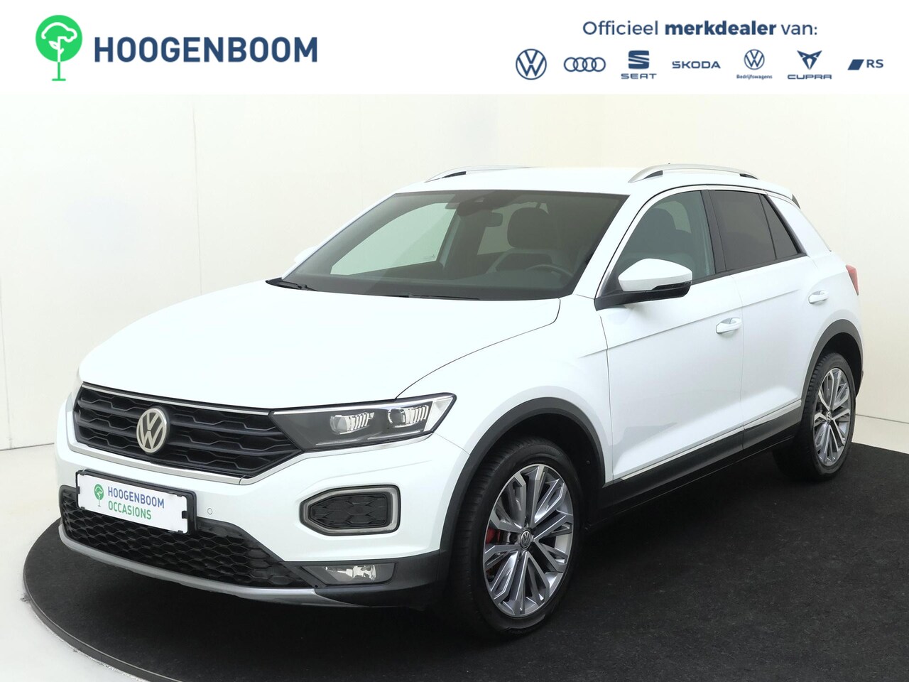 Volkswagen T-Roc - 1.5 TSI Sport | Trekhaak | Digital cockpit Pro | LED verlichting | Navigatie | Adaptieve c - AutoWereld.nl