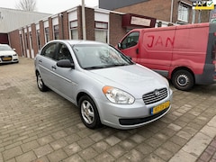 Hyundai Accent - 1.4i Dynamic AIRCO - GOED ONDERHOUDEN - MEENEEMPRIJS