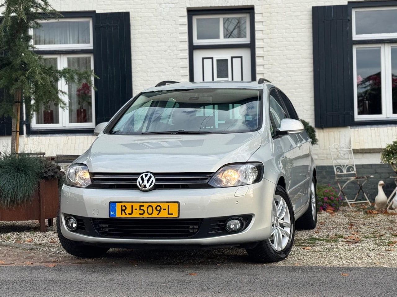 Volkswagen Golf Plus - 1.2 TSI Easyline|Stoelverwarming|Clima|Trekhaak| - AutoWereld.nl