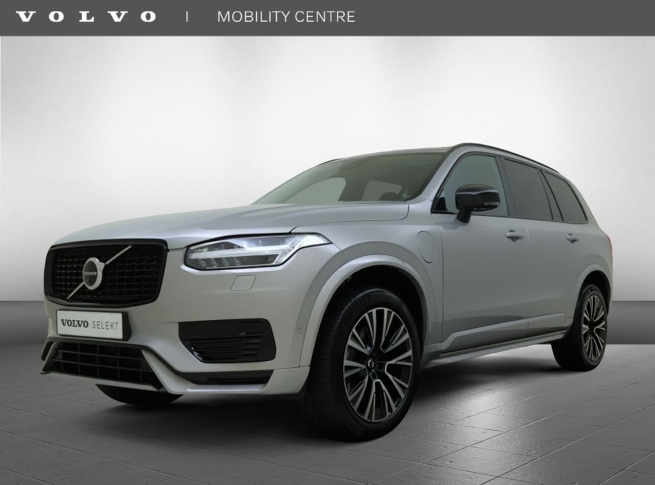 Volvo XC90 - T8 AWD Ultra Dark | Massage | Luchtvering | Trekhaak | - AutoWereld.nl
