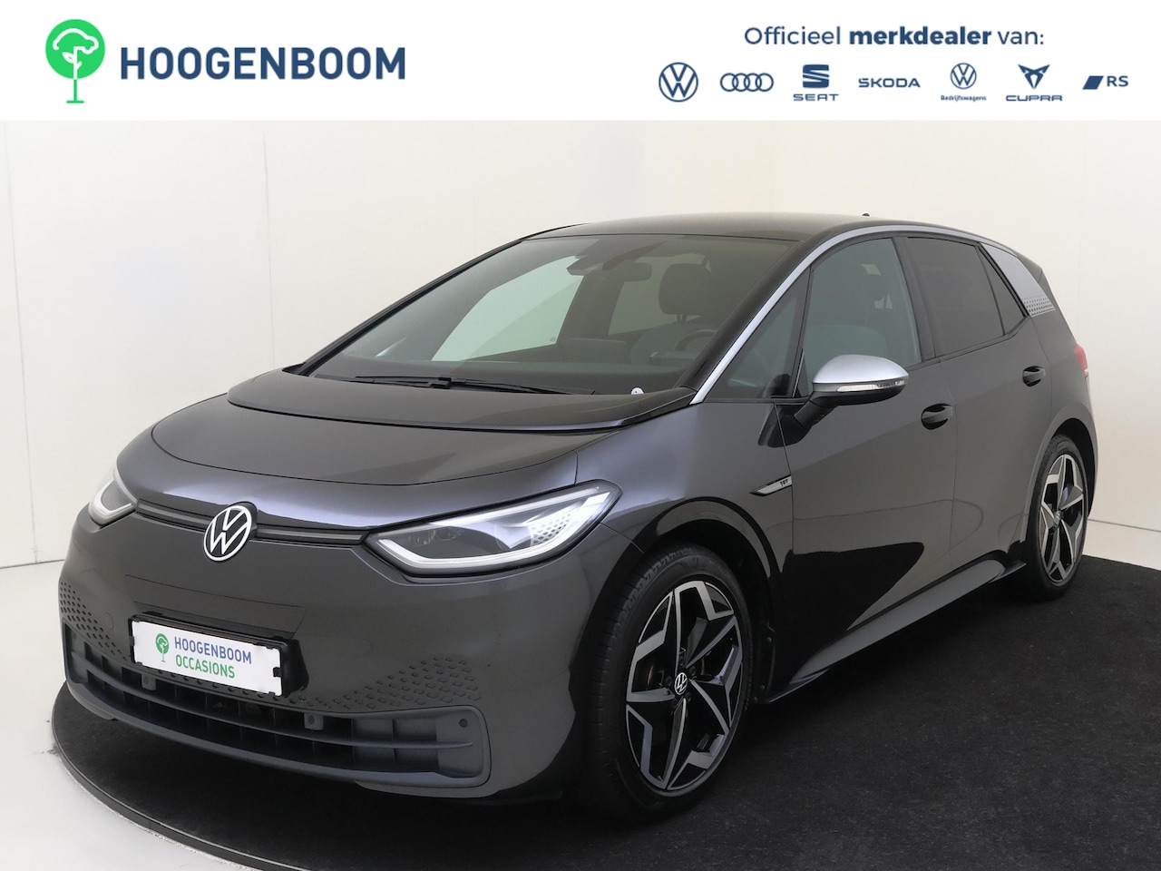 Volkswagen ID.3 - First Plus 58 kWh | Achteruitrijcamera | Stoel- en stuurwielverwarming | Keyless | LED mat - AutoWereld.nl