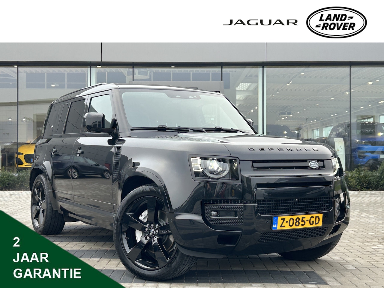 Land Rover Defender 110 - 2.0 P400e 110 XS Edition | Nieuw door ons geleverd | Panoramadak | 22" velgen | - AutoWereld.nl
