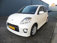 Daihatsu Sirion - 1.3-16V SPORT