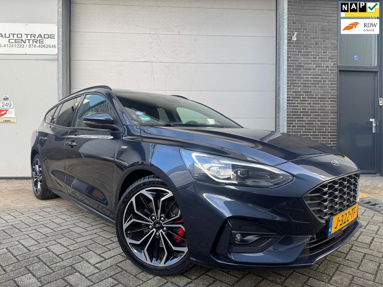 Ford Focus Wagon - 1.0 EcoBoost Hybrid ST Line X Business [HUD|Virtual|Camera|Keyless|Stuur&Stoel VW|Dealer O - AutoWereld.nl