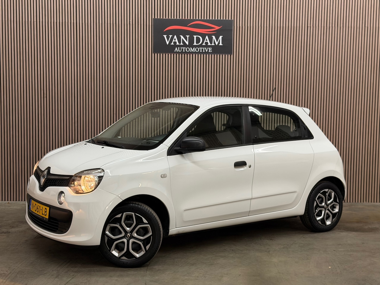 Renault Twingo - 1.0 SCe Limited 2017 CRUISE AIRCO ELEK-RAMEN - AutoWereld.nl