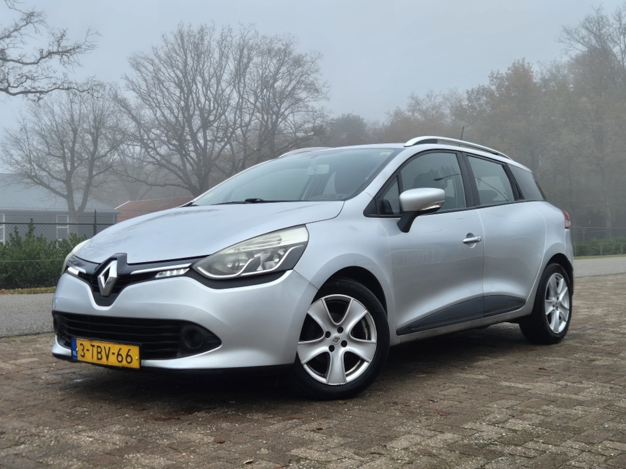 Renault Clio Estate - 1.5 dCi Expression 1.5 dCi Expression - AutoWereld.nl
