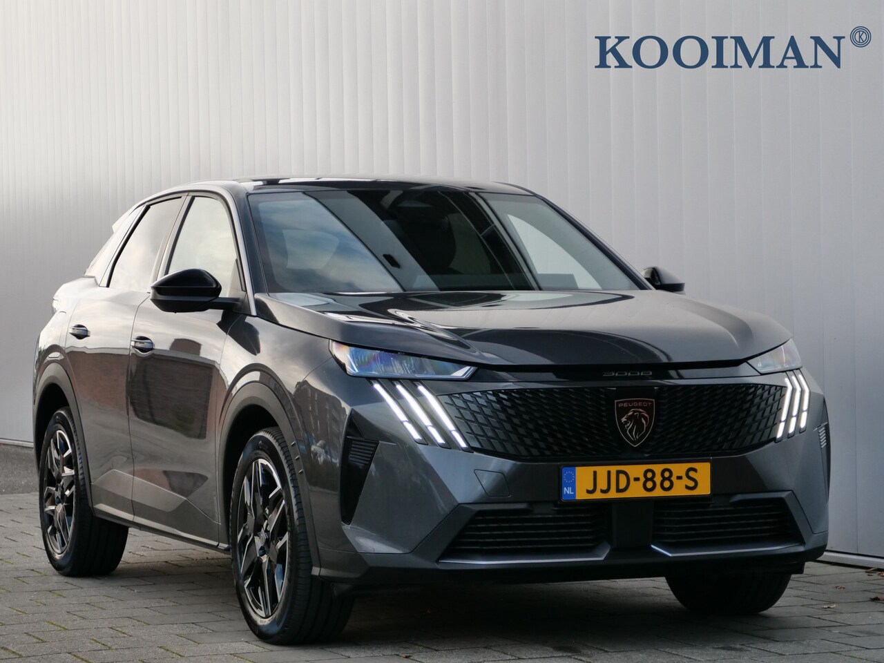 Peugeot 3008 - 1.2 Hybrid 136pk Allure Automaat Navigatie / Camera / 19 inch - AutoWereld.nl