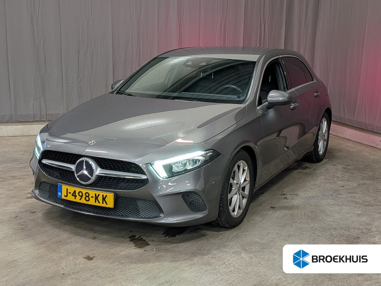 Mercedes-Benz A-klasse - 180 BNS Sol. Luxury | Leder | Ambiente verl. | Wide-Screen | Camera | LED High P. | Stoelv - AutoWereld.nl