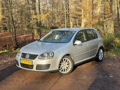 Volkswagen Golf - 2.0 TDI GT Business (TREKHAAK, CRUISE, PERFECT ONDERHOUDEN, XENON, STOELVERWARMING, AIRCO,