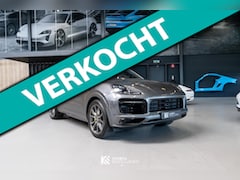 Porsche Cayenne Coupé - 3.0 E-Hybrid (2020, NL) Sport Design, Sport Chrono, achteras sturing
