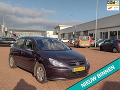 Peugeot 307 - 1.6-16V XSI MOOIE AUTO BEL 0619590613 5 DRS AIRCO APK NIEUWEN