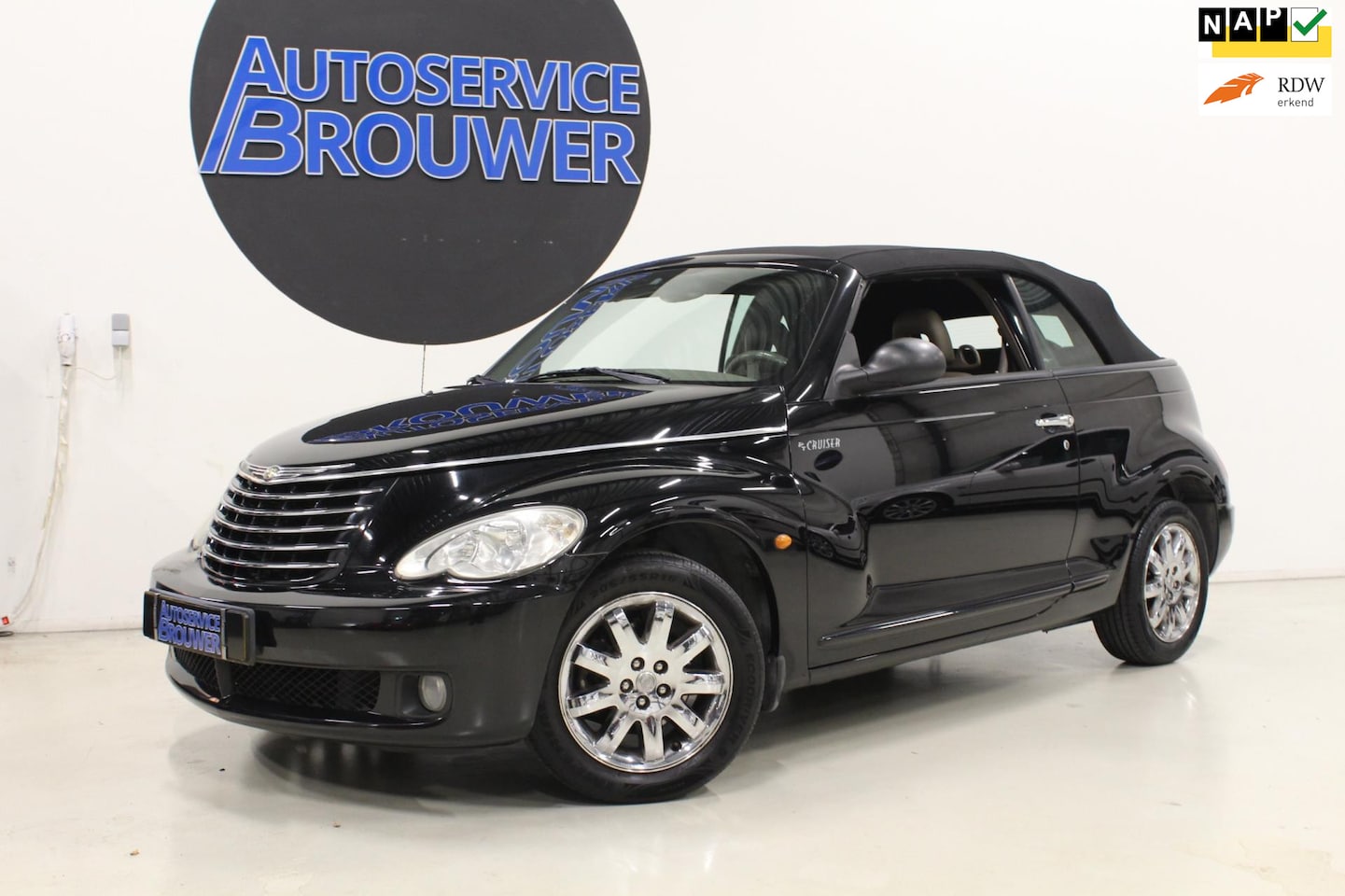 Chrysler PT Cruiser Cabrio - 2.4i Limited 2.4i Limited - AutoWereld.nl
