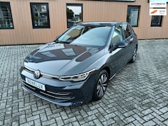 Volkswagen Golf - 1.5 TSI Life Edition