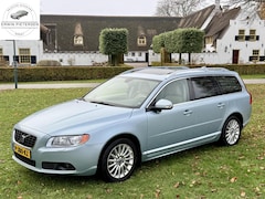 Volvo V70 - 3.2 Auto Summum youngtimer 75dkm geen 2e zo mooi