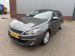 Peugeot 308 SW - 1.6 BlueHDI Blue Lease Executive 200.000 NAP PANORAMA DAK CLIMA NAVIGATIE GRIJS 2016