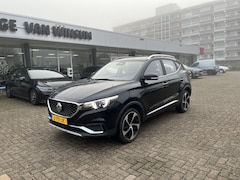 MG ZS - EV Luxury 45 kWh Pano Automaat Navi Cruise Lmv Pdc Acamera Nap Dealer onderhouden