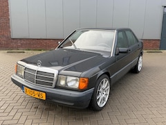 Mercedes-Benz 190-serie - 2.5 D ZWART CLASS-UITVOERING 1992