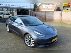 Tesla Model 3 - Long Range AWD 75 kWh TREKHAAK/19''