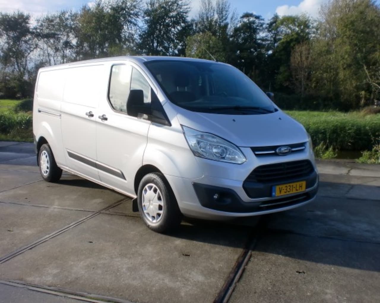 Ford Transit Custom - 2.0 TDCi 290 L2H1 EU6 BJ2018 LEASE€153 NAP - AutoWereld.nl