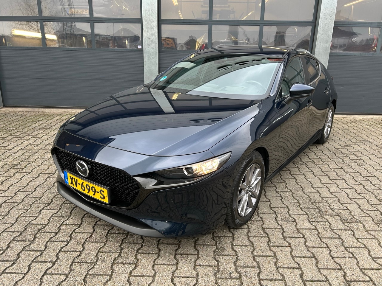Mazda 3 - Hatchback 2.0 e-Skyactiv-G M Hybrid 122pk Comfort met Bose - AutoWereld.nl