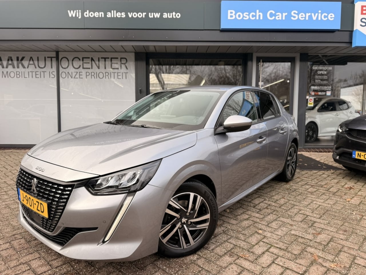 Peugeot 208 - 1.2 PT BL Allure | Camera | Stoelverwarming - AutoWereld.nl
