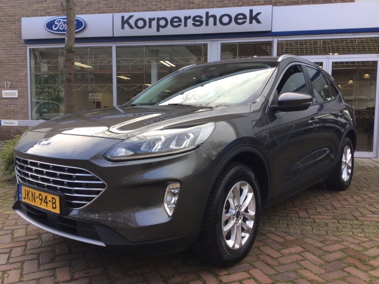 Ford Kuga - 2.5 PHEV 225 pk Titanium | Winter Pack. - AutoWereld.nl