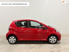 Toyota Aygo - 1.0-12V Aspiration Red 5drs. Airco Leer