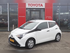 Toyota Aygo X - X-FUN 5-DEURS AIRCO EL-RAMEN BLUETOOTH CENTRALE-VERGRENDELING-AFSTANDBED. LED-DAGRIJ NL-AU