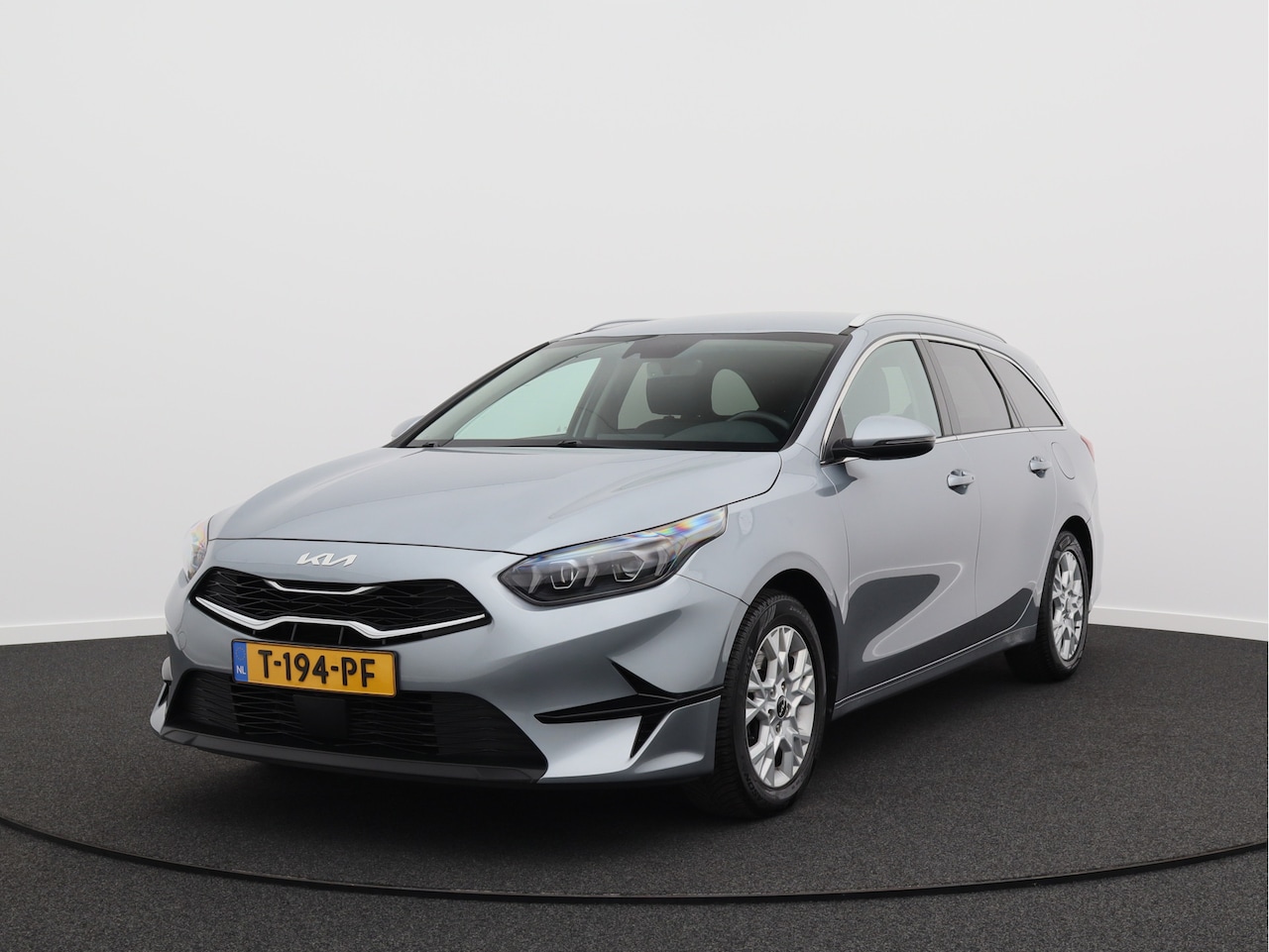 Kia Cee'd Sportswagon - Ceed 1.5 T-GDi DynamicPlusLine/ automaat/ lage km! - AutoWereld.nl
