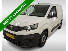 Peugeot Partner - 1.2 Benzine 111PK Euro6 *Distributie bij 66Dkm.vervangen* Premium / Airco / Navigatie / Sc