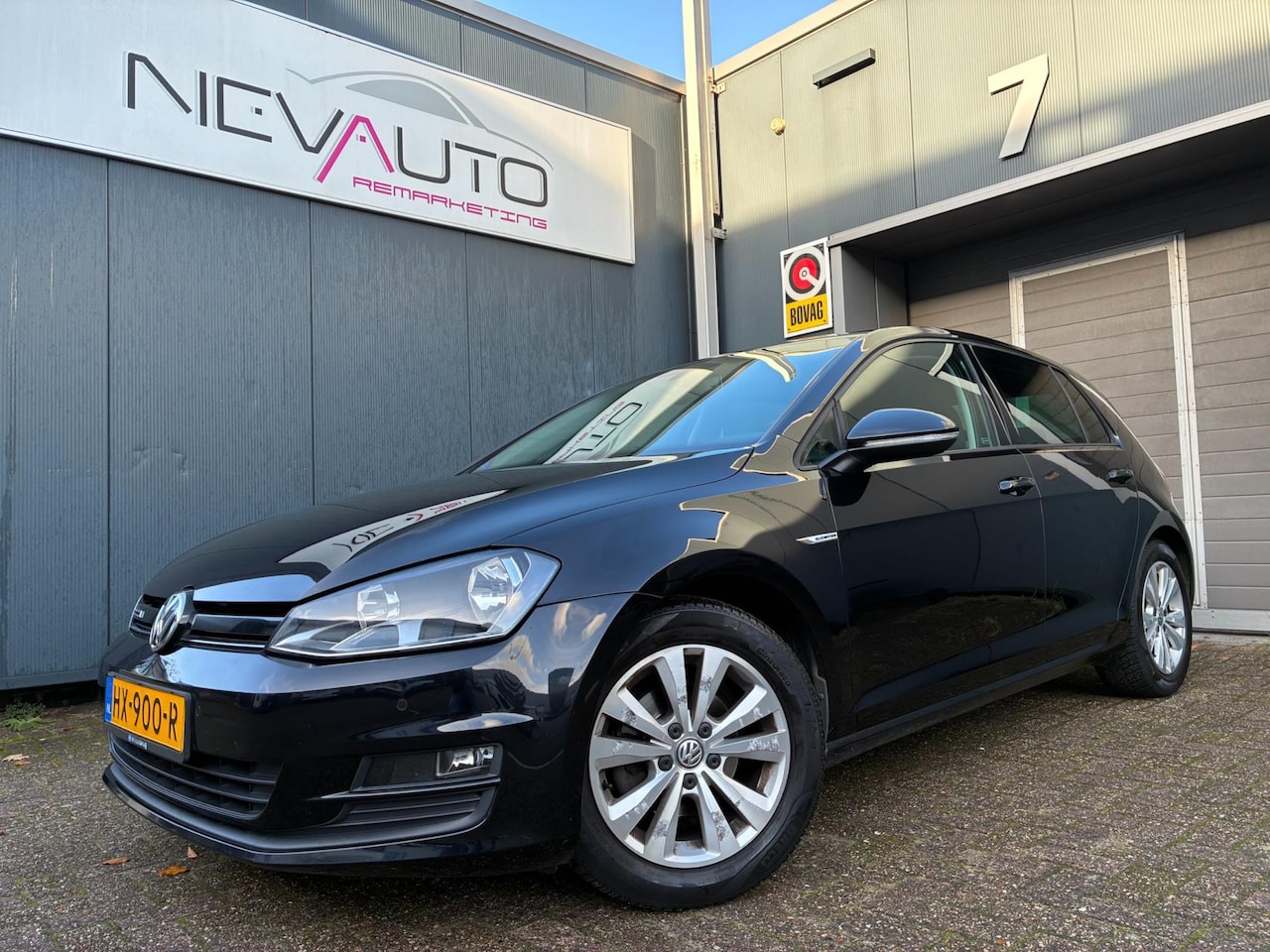 Volkswagen Golf - 1.0 TSI Business Edition Connected Apple Carplay Camera NL AUTO - AutoWereld.nl