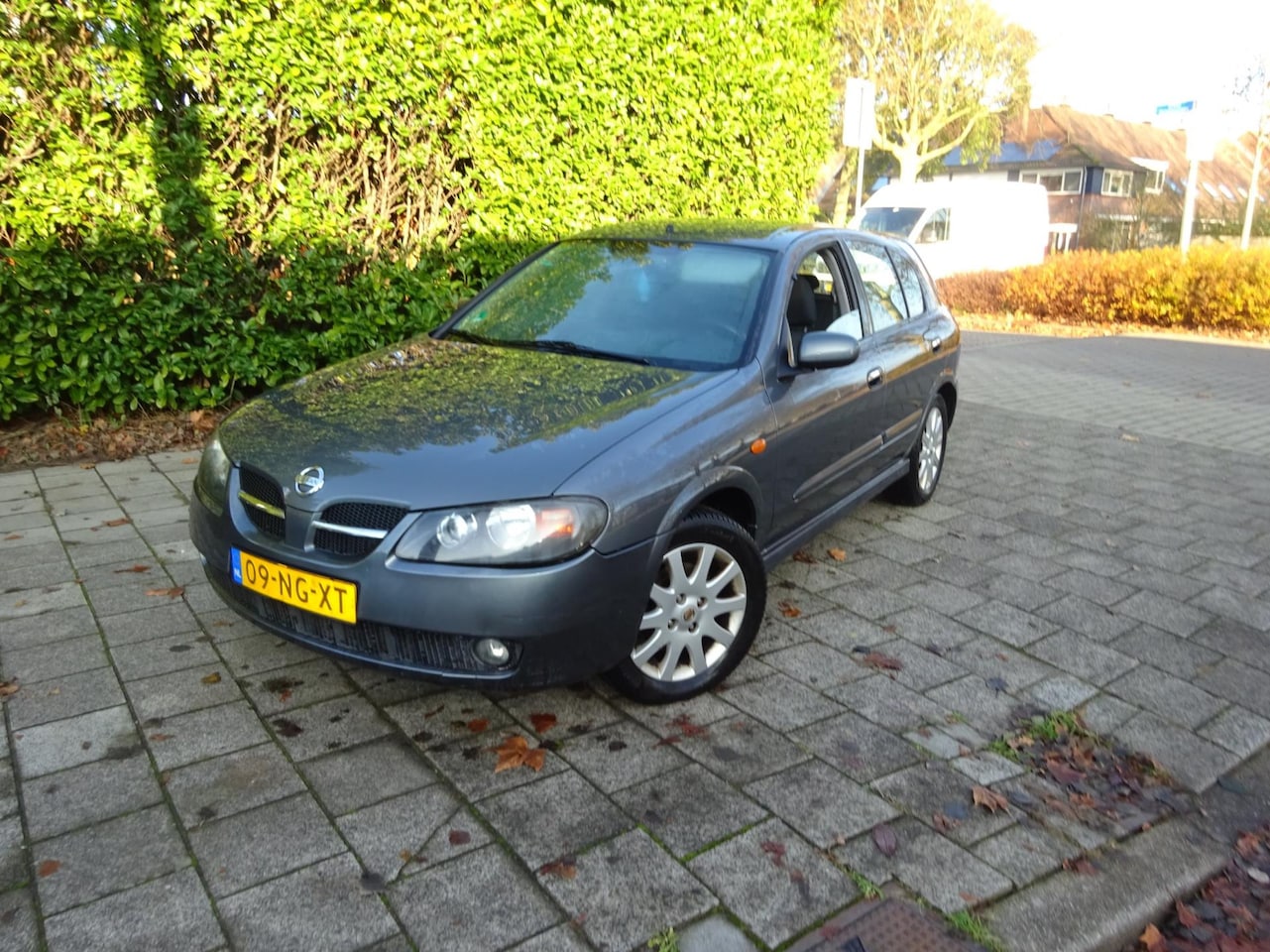 Nissan Almera - 1.5 Tekna met APK - AutoWereld.nl