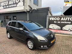 Peugeot 5008 - 1.6 THP Family 7p. panorama navi dvd nette auto
