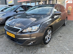 Peugeot 308 SW - 1.2 PureTech Blue Lease Executive panoramadak