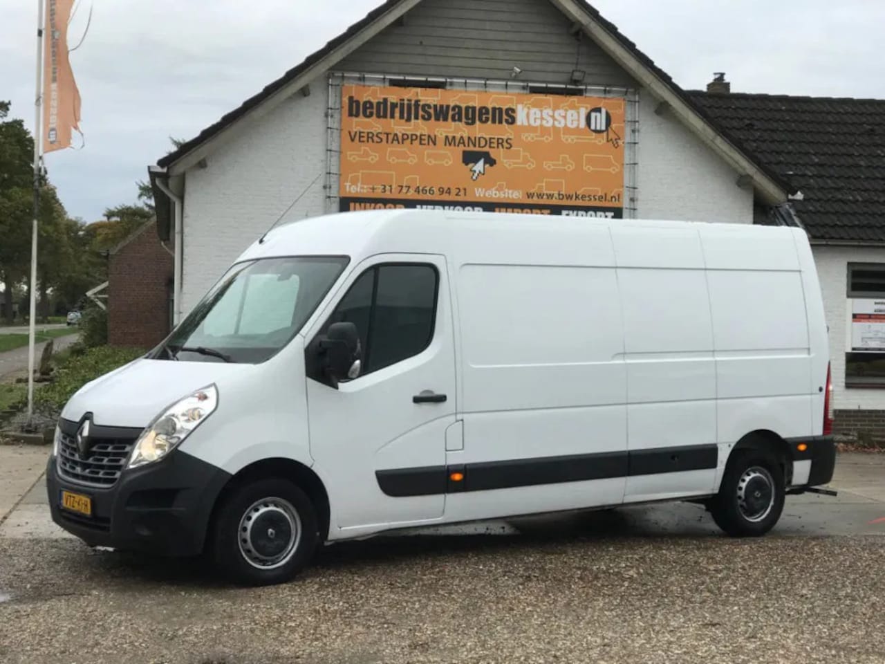 Renault Master - T35 2.3 dCi L3H2 T35 2.3 dCi L3H2 - AutoWereld.nl