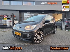 Volkswagen Up! - 1.0 high up | Met o.a. navigatie, cruise control, stoelverwarming en lichtmetalen velgen