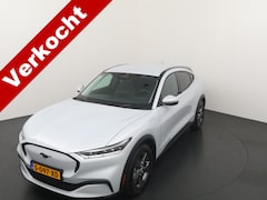 Ford Mustang Mach-E - Extended RWD 98 kWh | Adapt. Cruise | Clima | Winterpack | Leer | Camera | Apple carplay |