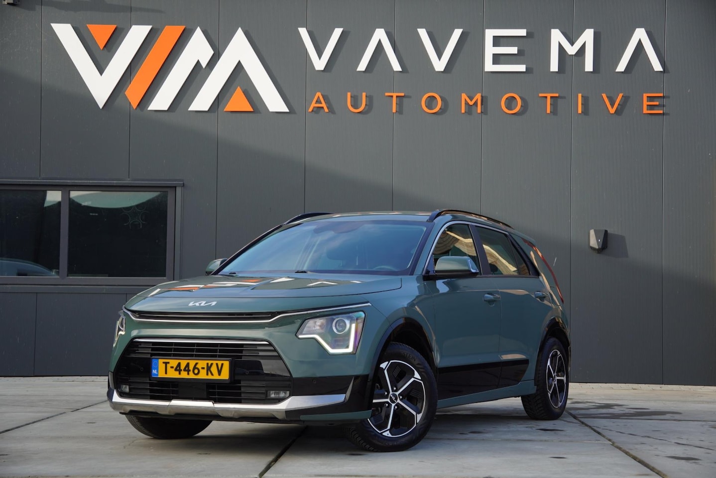 Kia Niro - 1.6 GDi Hybrid DynamicLine 2023 Automaat Trekhaak Airco Clima Keyless Carplay Connect Adap - AutoWereld.nl
