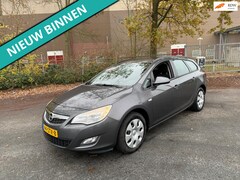 Opel Astra Sports Tourer - 1.4 Business Edition LEUKE AUTO RIJDT EN SCHAKELT GOED